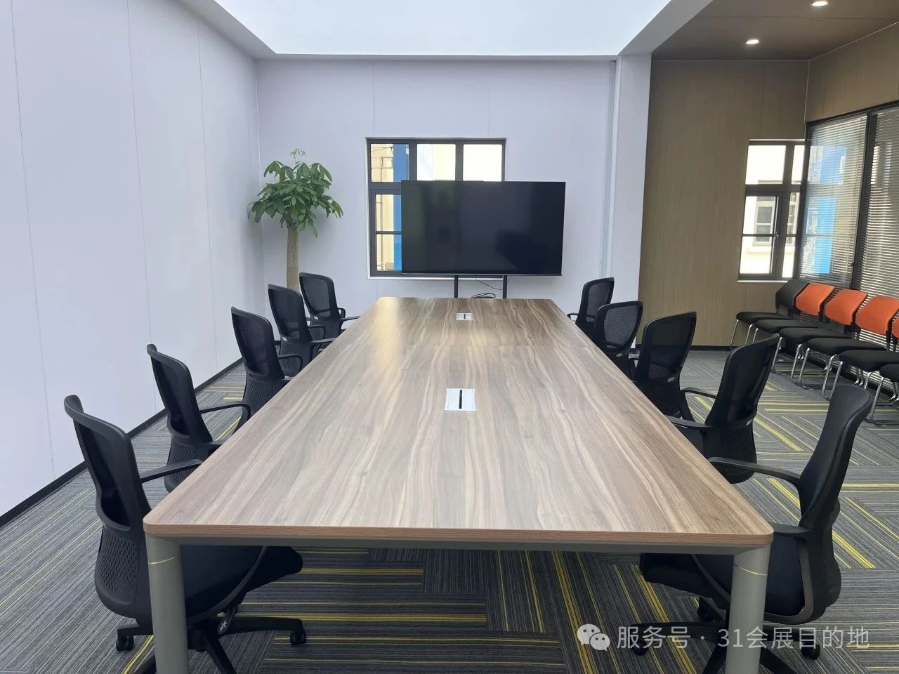 81dfedff-ef92-410b-9e32-398c0ddccafe.jpg